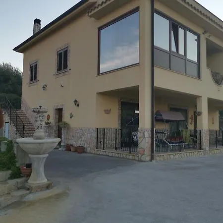 La Fenice Bed & Breakfast *